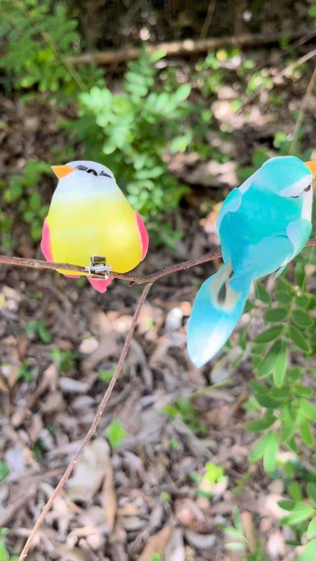 12pcs Clip on Artificial Foam Feather Birds 3.5in Mini Assorted Colors Craft