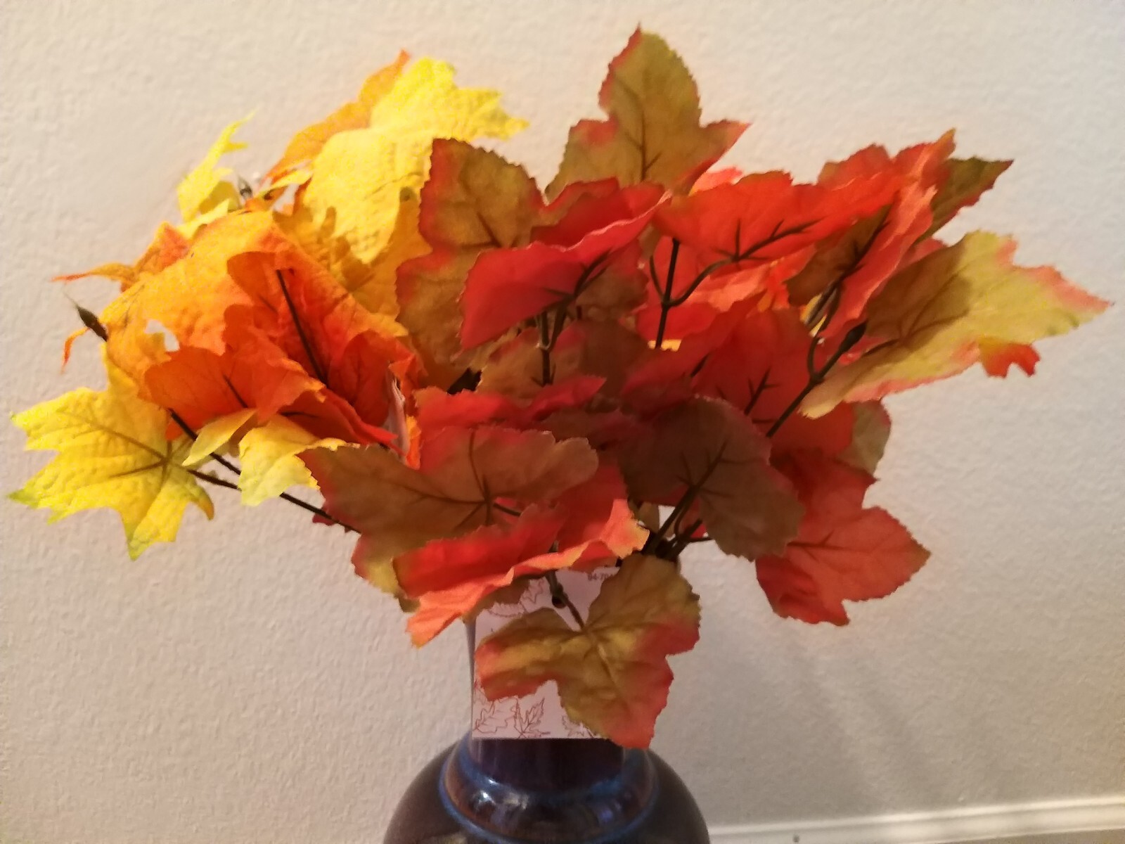 4PCS Fall Decor Maple Leaves Stems Artificial Leaves Silk Maple Leaves Fall Bouq