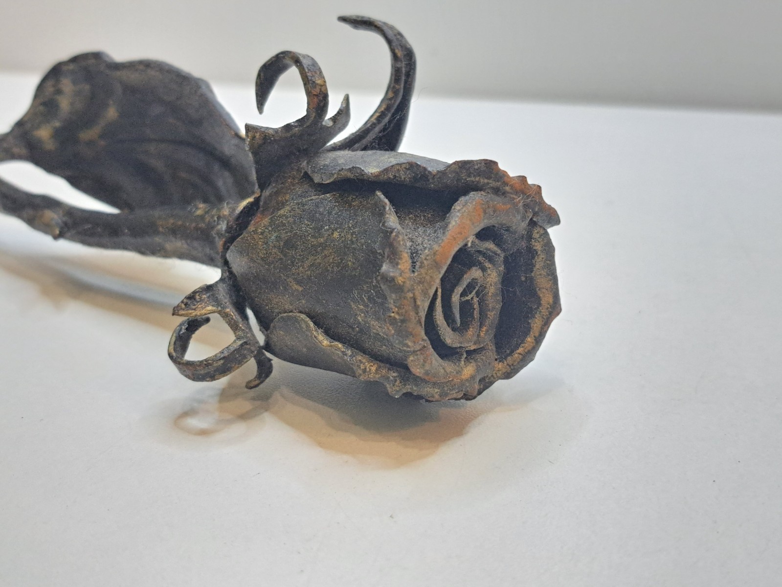 Metal Rose Decorative Collectible Floral Indoor Decor Display Flower Metal 46 cm