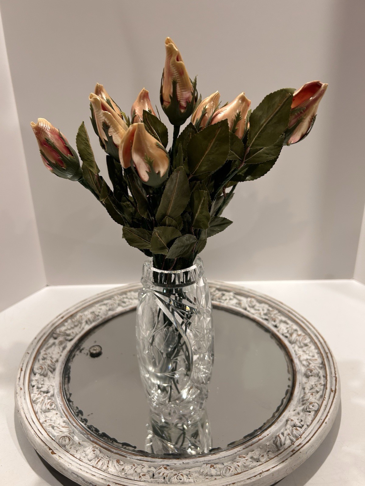 Handmade Hand Painted Long Stem Sea Shell Rose Buds Realistic Bouquet 12