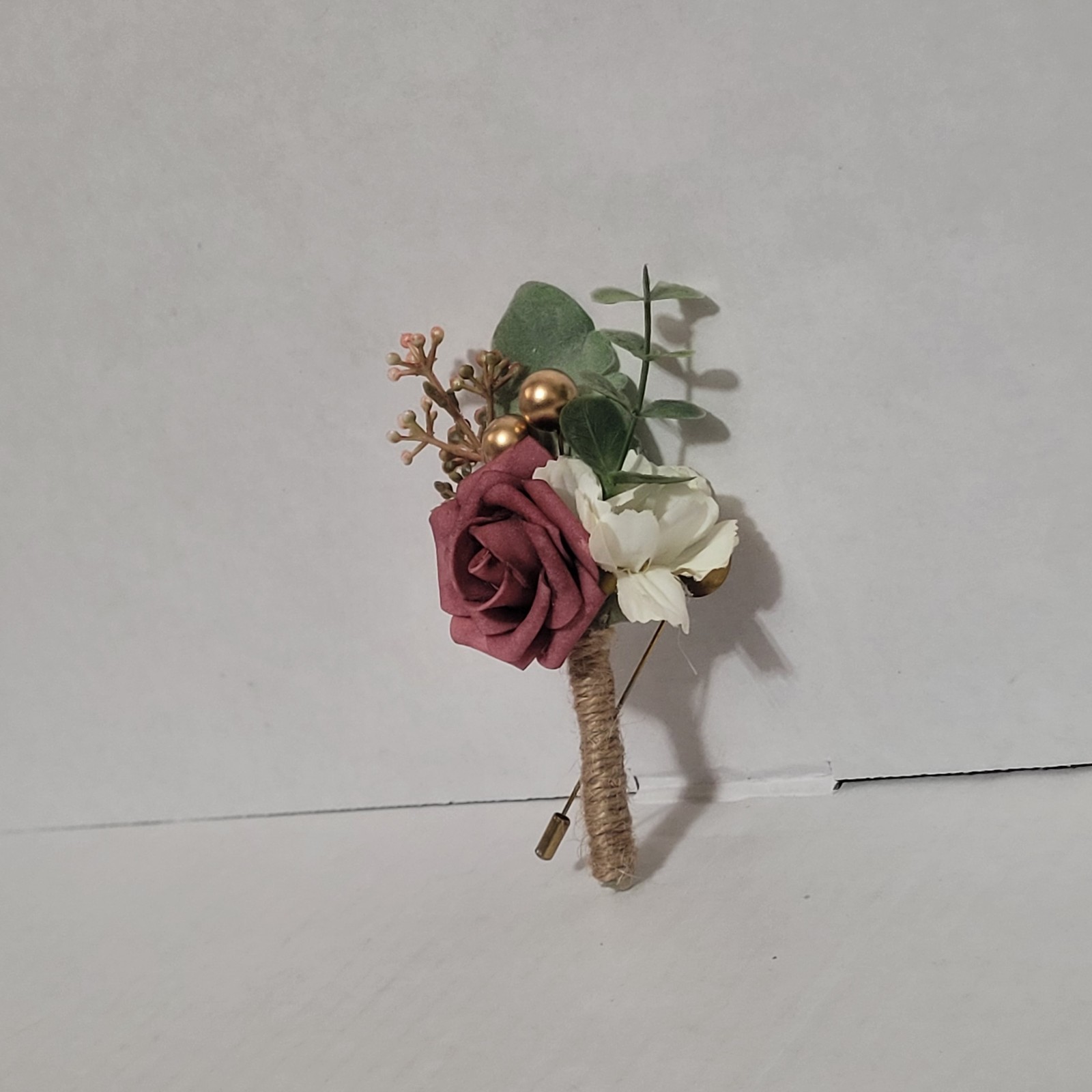 Set of 7 Blush Foam Rose Boutonnieres with Pins for Men Wedding. Brand New