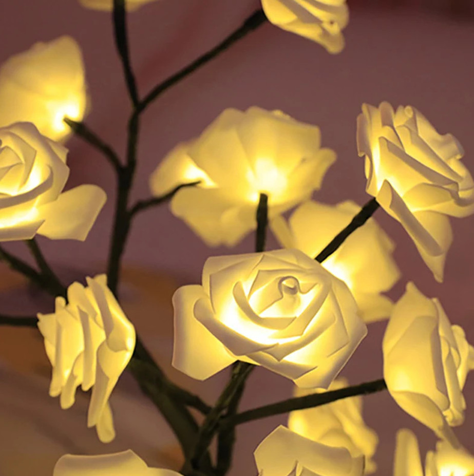 Forever Rose Tree Lamp
