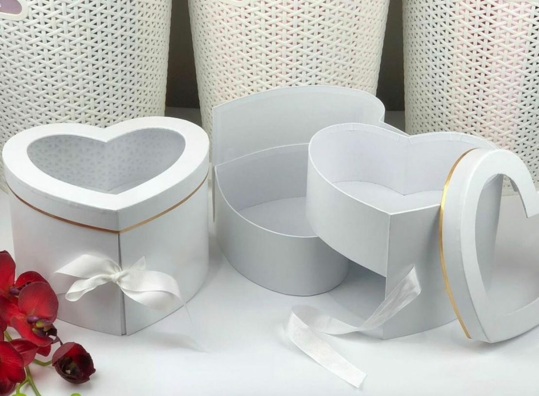 Premium Quality Heart Shape Flower Box, Floral Gift Box, 2 Tier, with Lid, White