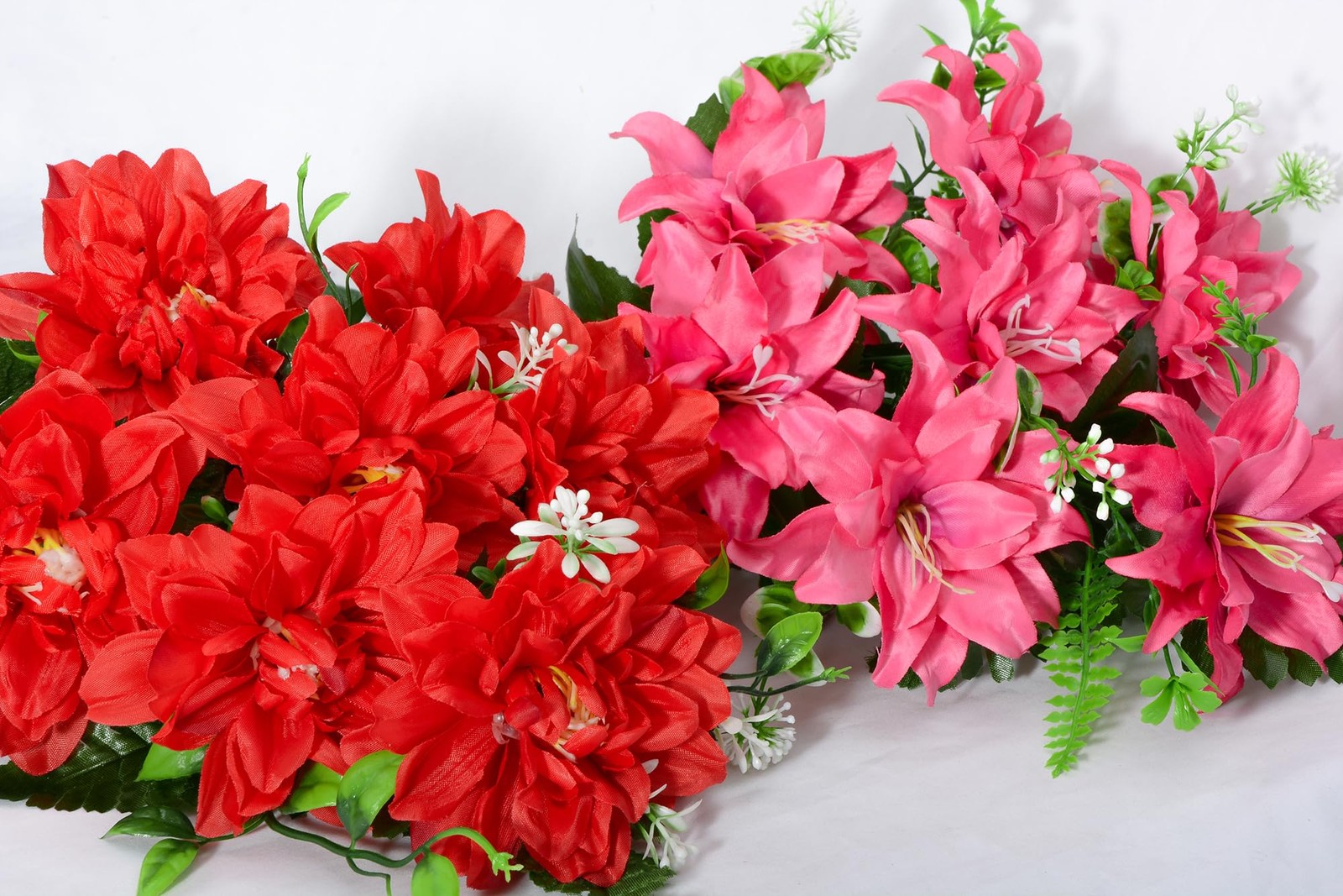 4 Set Red Artificial Cemetery Flowers Grave Memorial Flowers with Vase Bouquets