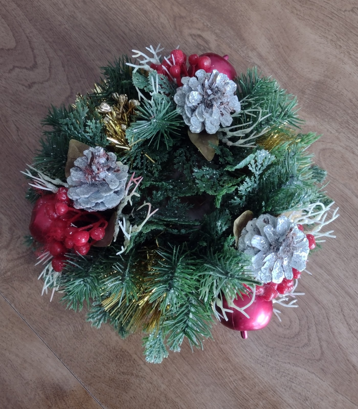 Vintage Plastic Candle Ring-Christmas/Holidays-10″- Pinecones, Berries