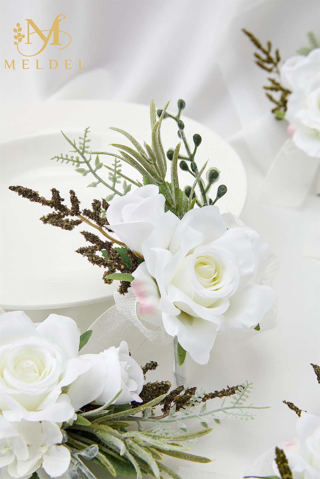 6 PCS Elegant Artificial White Rose Boutonniere For Men Wedding Prom Groom