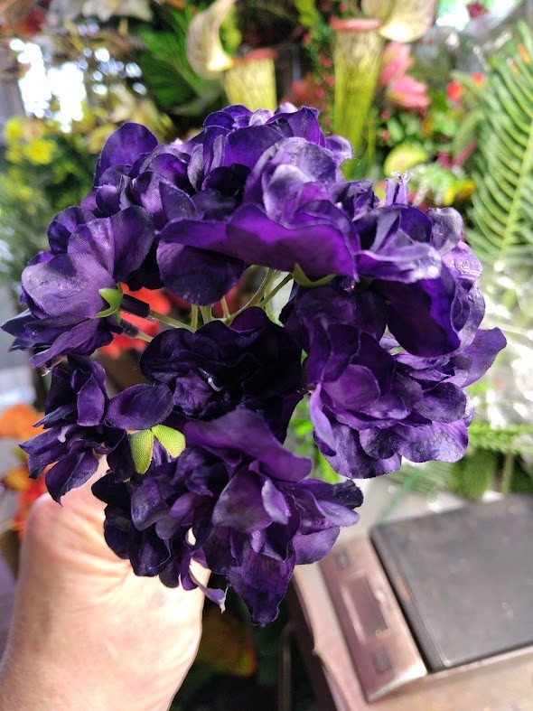 ARTIFICIAL African Violet blossoms – PURPLE