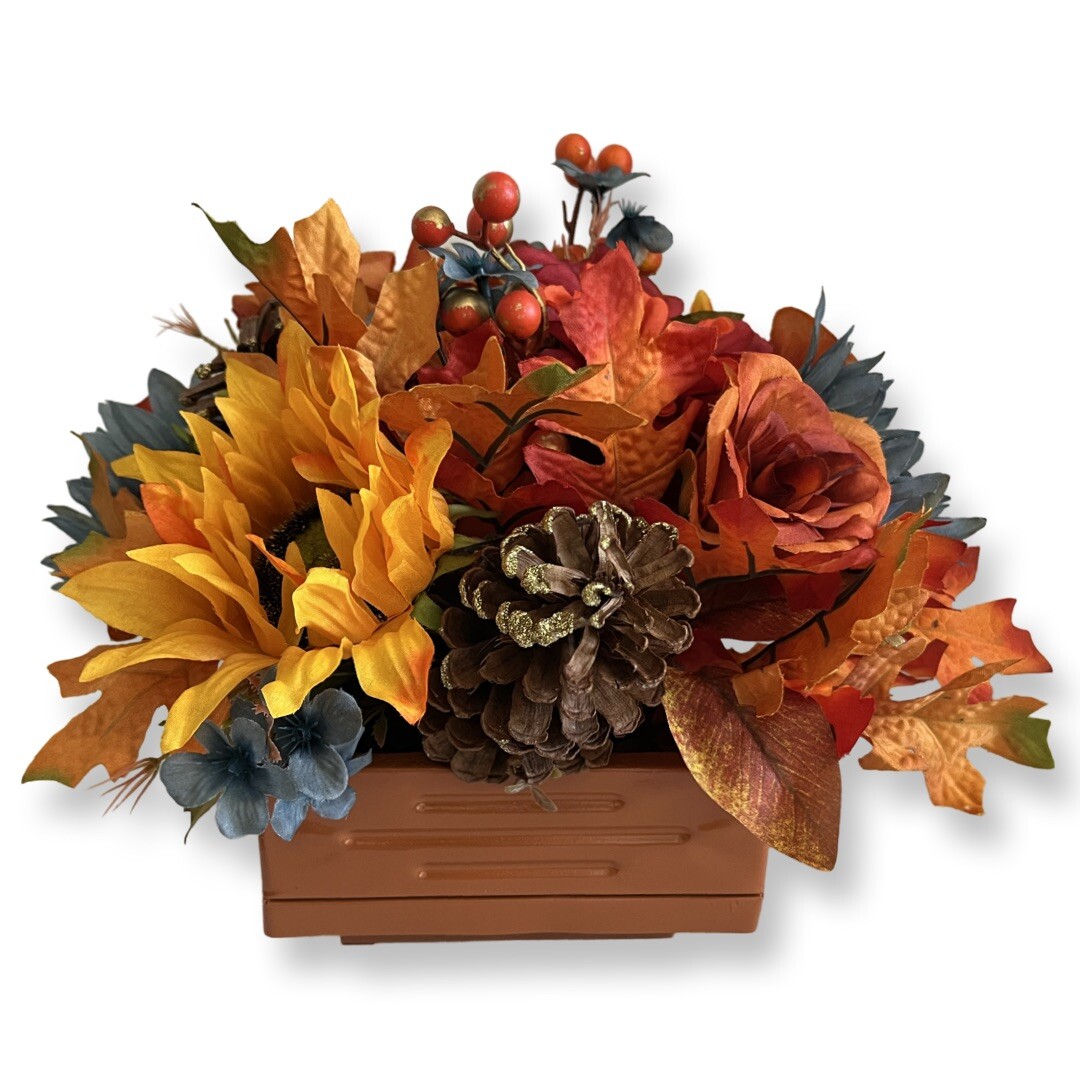 Large Autumn Table Top Old fashion Truck Floral Arrangement 19in Long