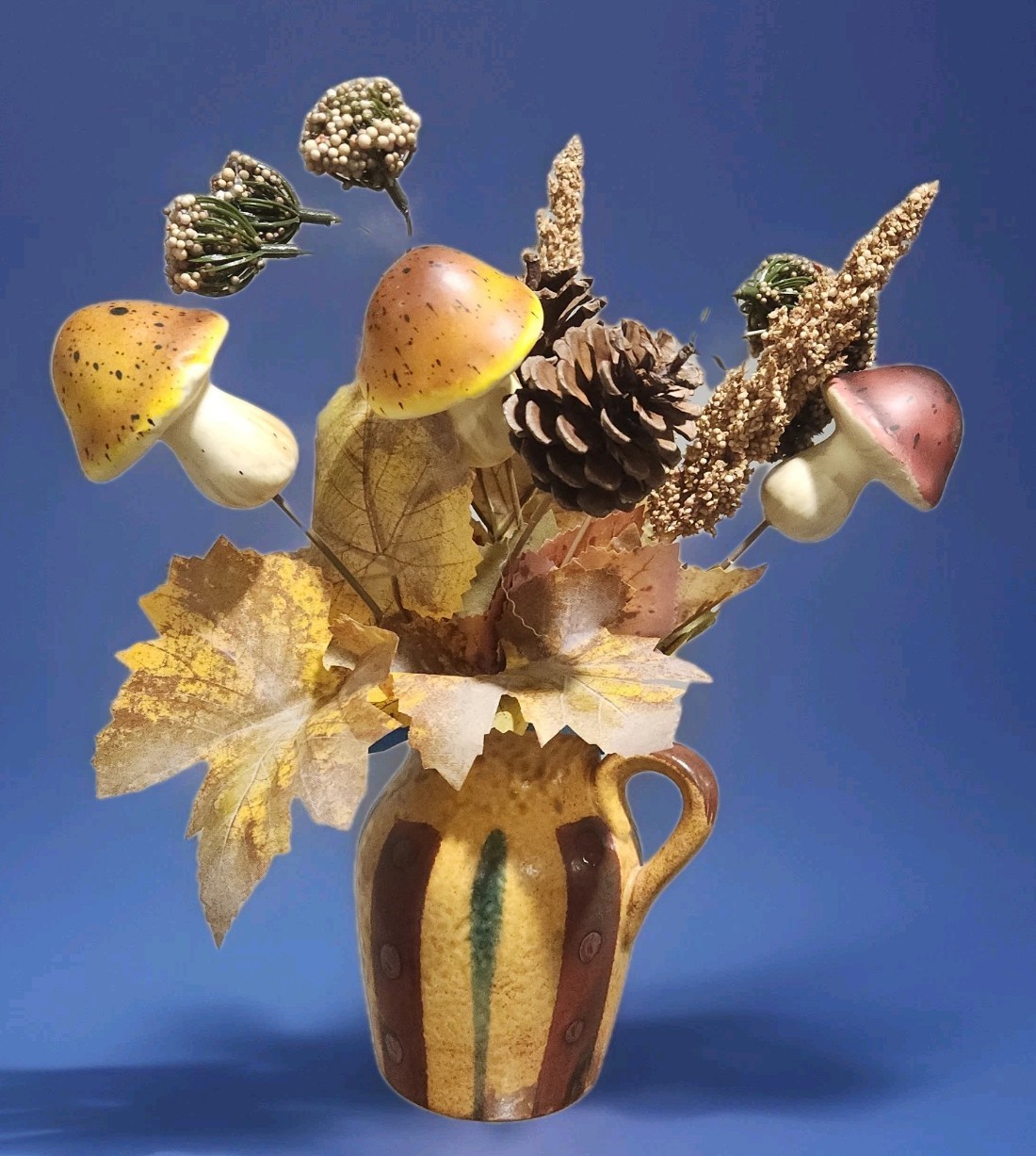 Vtg Vase Creamer Pottery Faux Retro Floral Arrangement Cones Mushroom Fall 12″