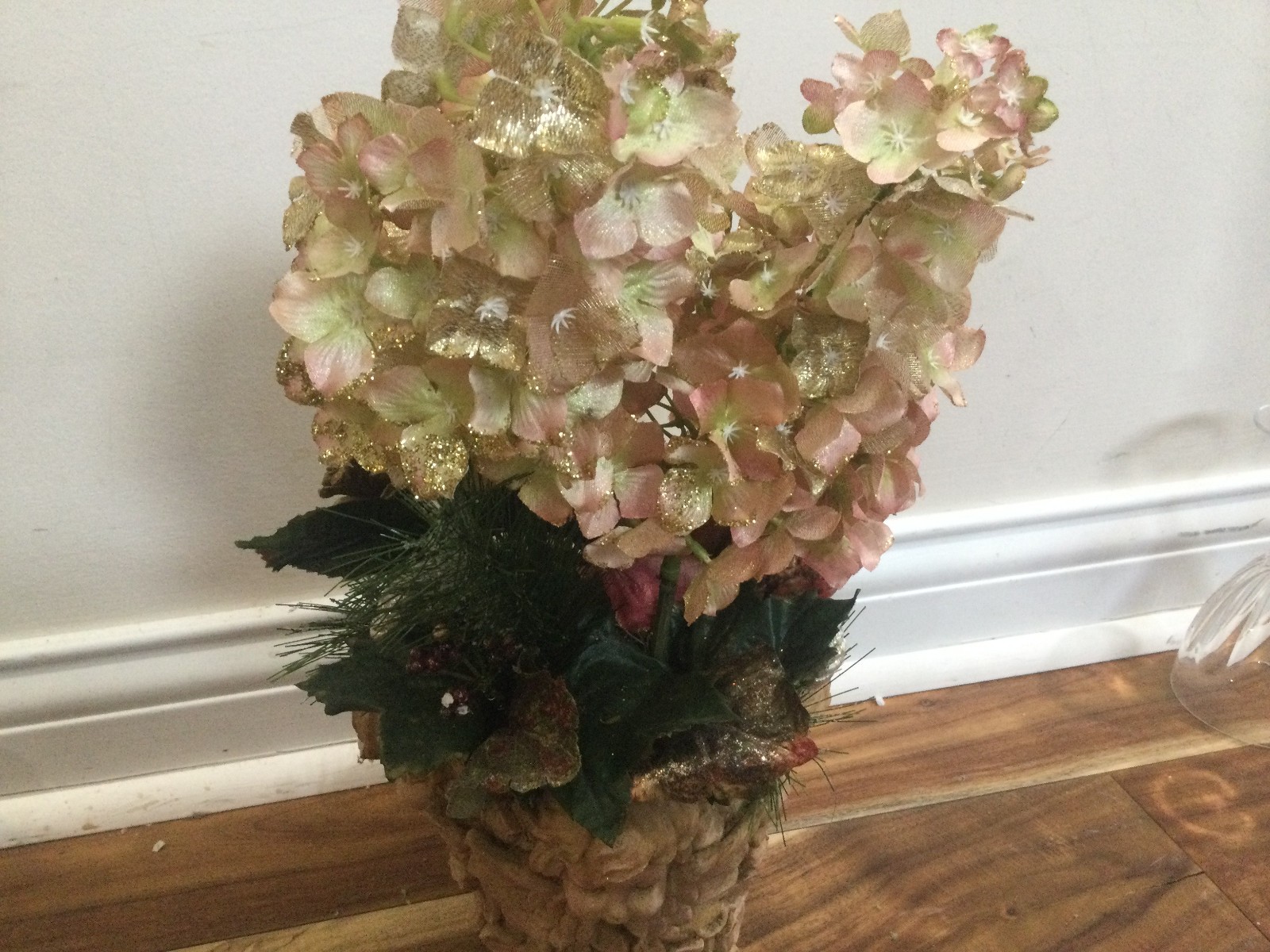 Christmas peony + Hydrangea Florist Arrangement gold dust UNIQUE resin angel POT