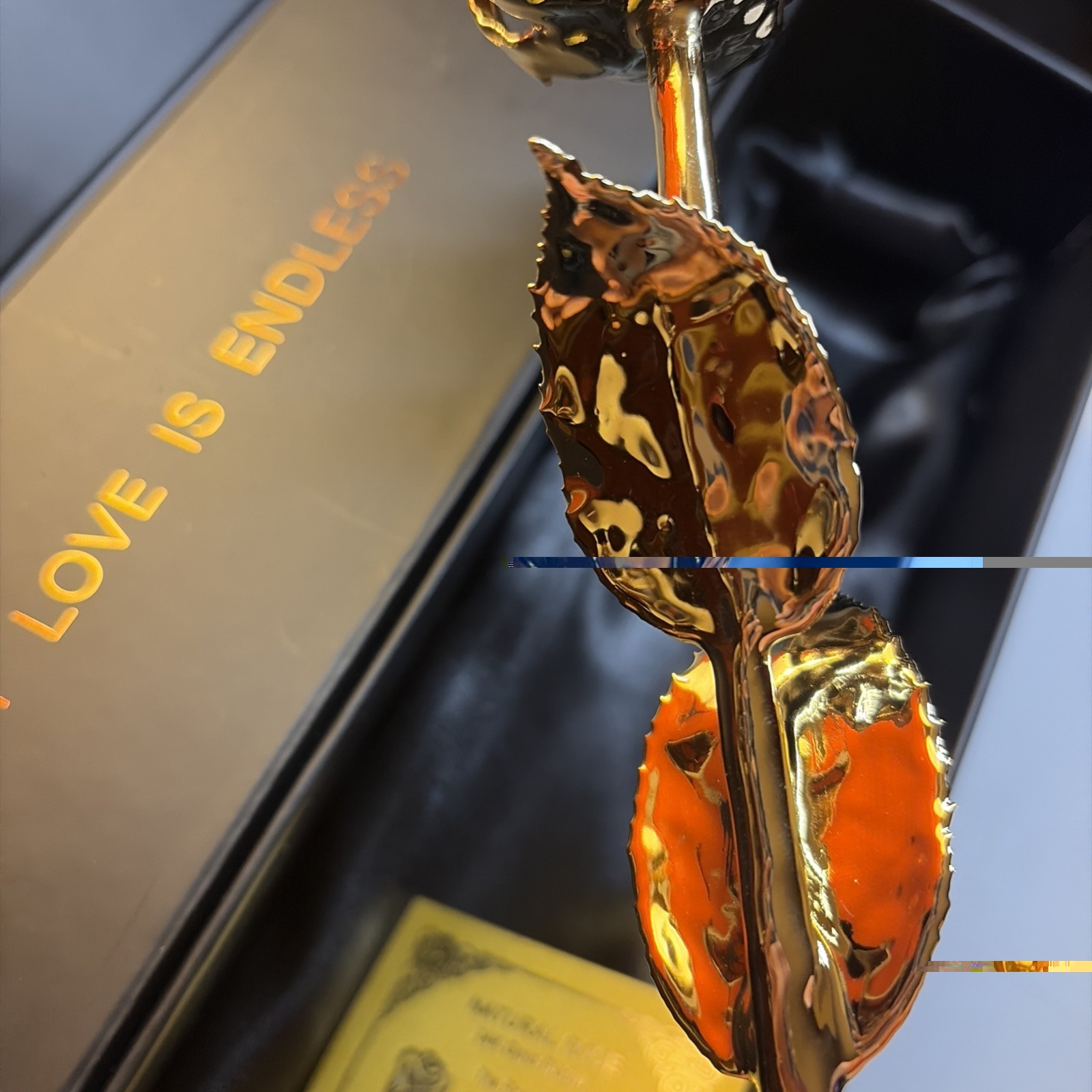 Golden Rose 24kt Forever is an iconic luxury gift