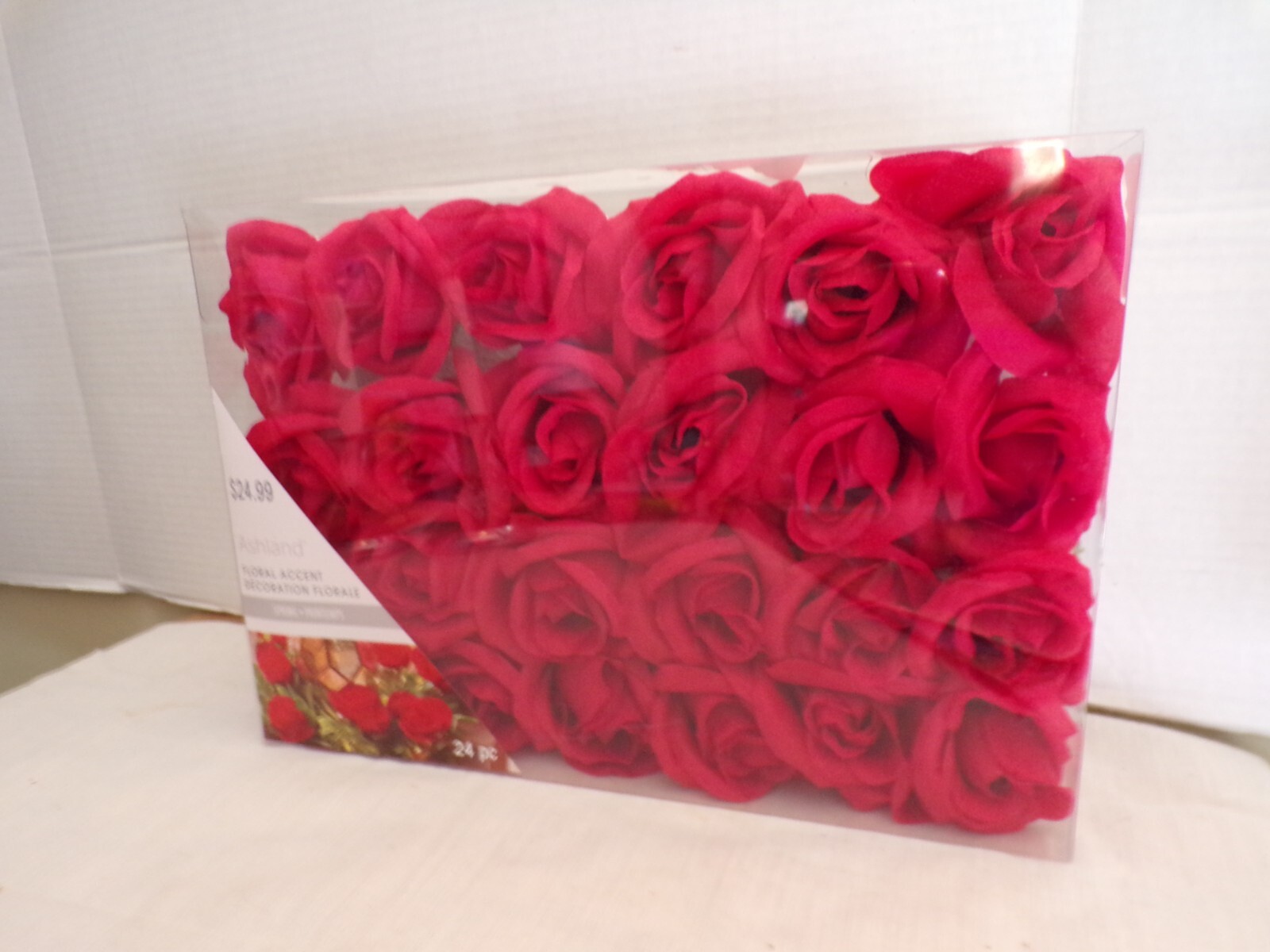 Red Roses with Stem for Home Decor, Wedding Bouquet, Centerpiece, 24pcs 3″, NIP