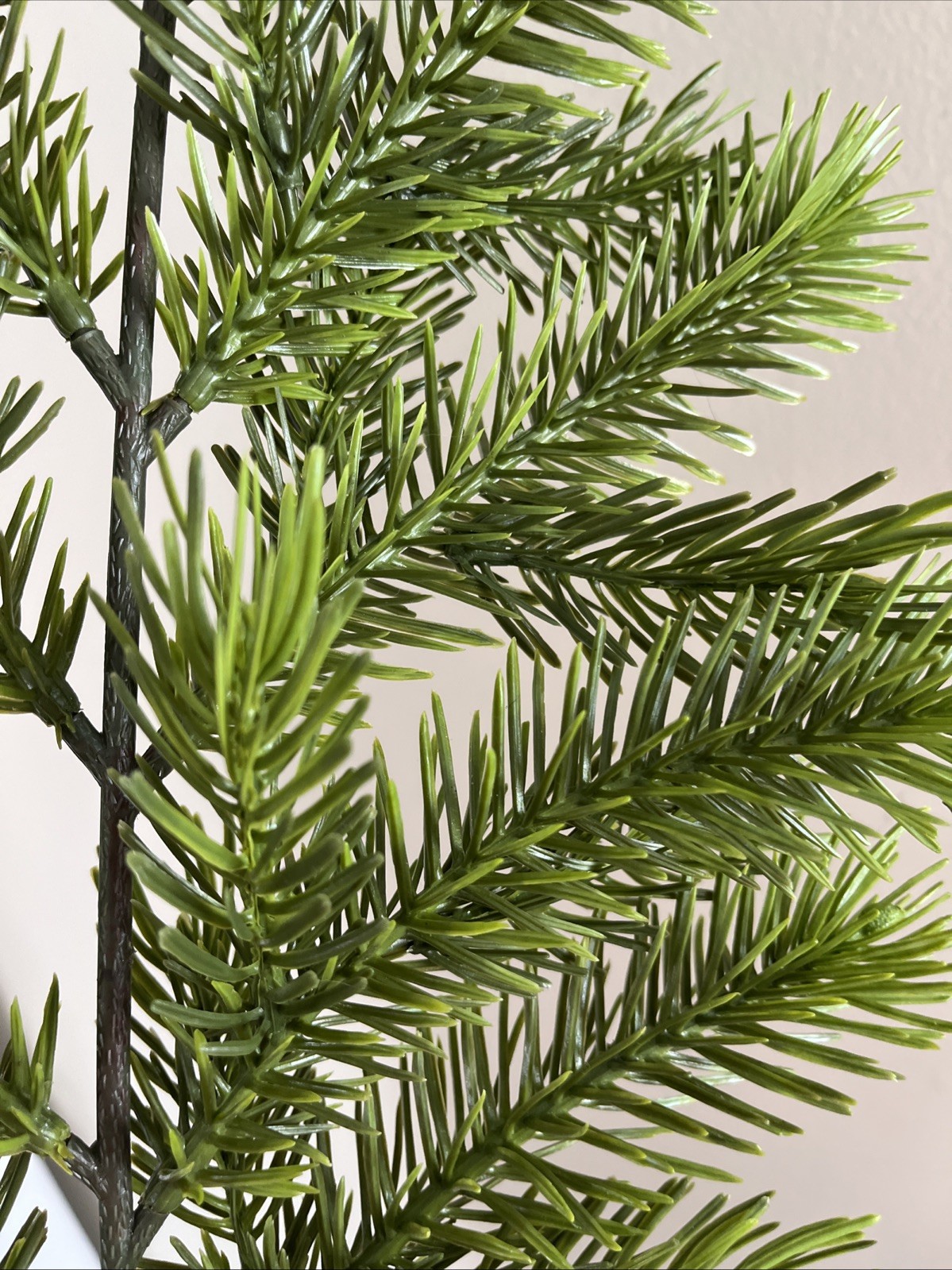 NEW Set Of 2 Large Realistic Artificial Plastic Juniper Pine Branches 24″ Green