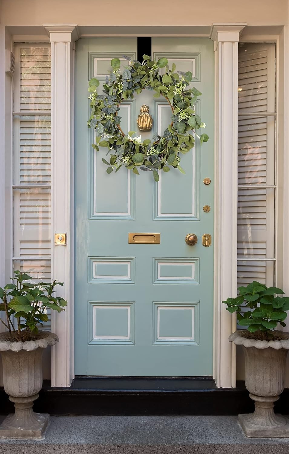 Durable 22-Inch Eucalyptus Wreath – Handmade Silk for Indoor & Outdoor Use