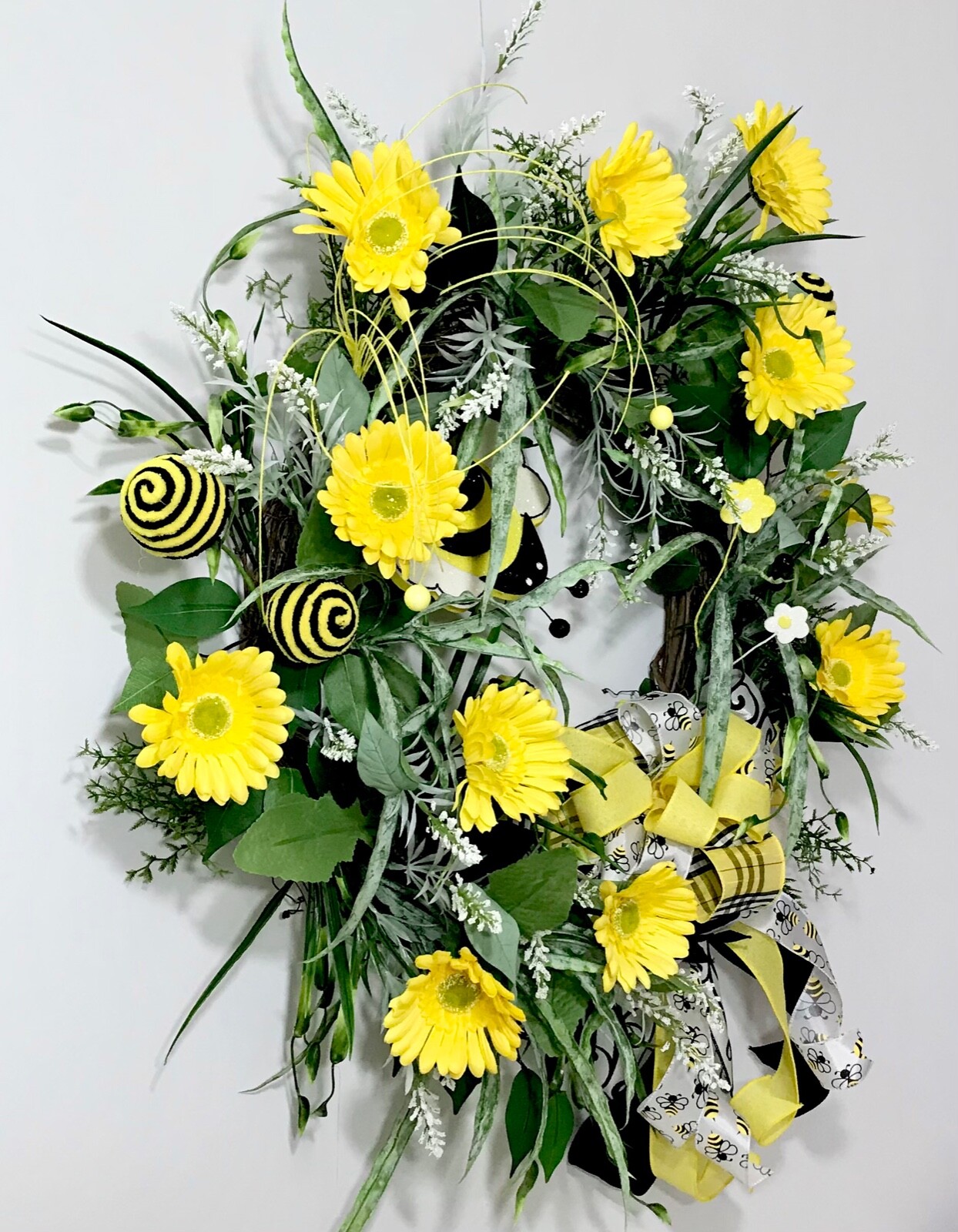 LARGE BRIGHT SPRING SUMMER BEE GRAPEVINE DOOR WREATH YELLOW FLORAL DECOR GIFT