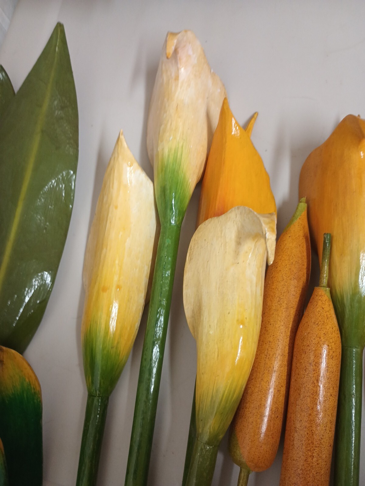 VTG Wood Tropical Flowers Long Stem 36″ Leaves Lot Of 13 Wooden Painted Carved