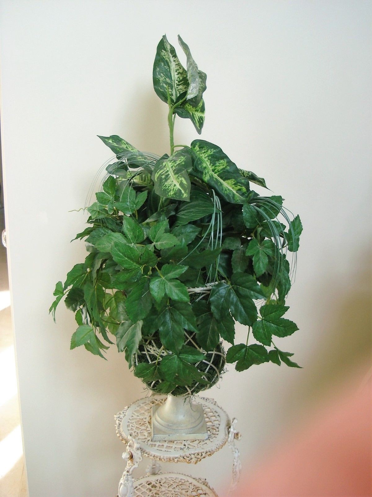LARGE OLD WORLD STYLE FAUX PLANTS IN A METAL URN #2 ***UNIQUE***