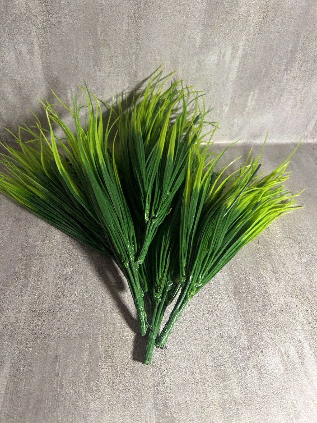 Set Of 5 Faux Grass Green Dark To Light Floral Picks Crafts Arrangement A503