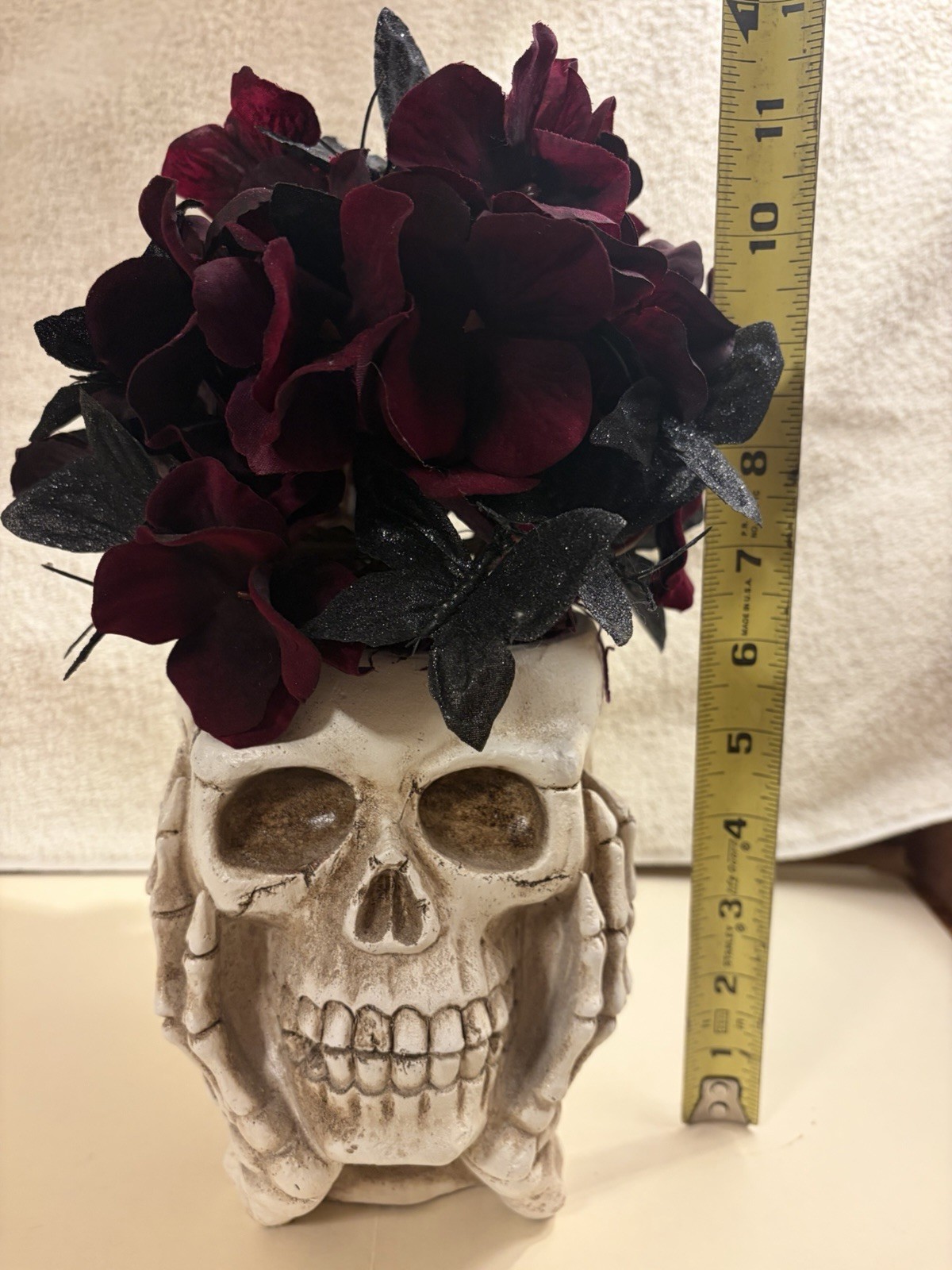 Haunted Floral Spooky Skull Vase Burgundy Hydrangeas Black Butterfly Halloween