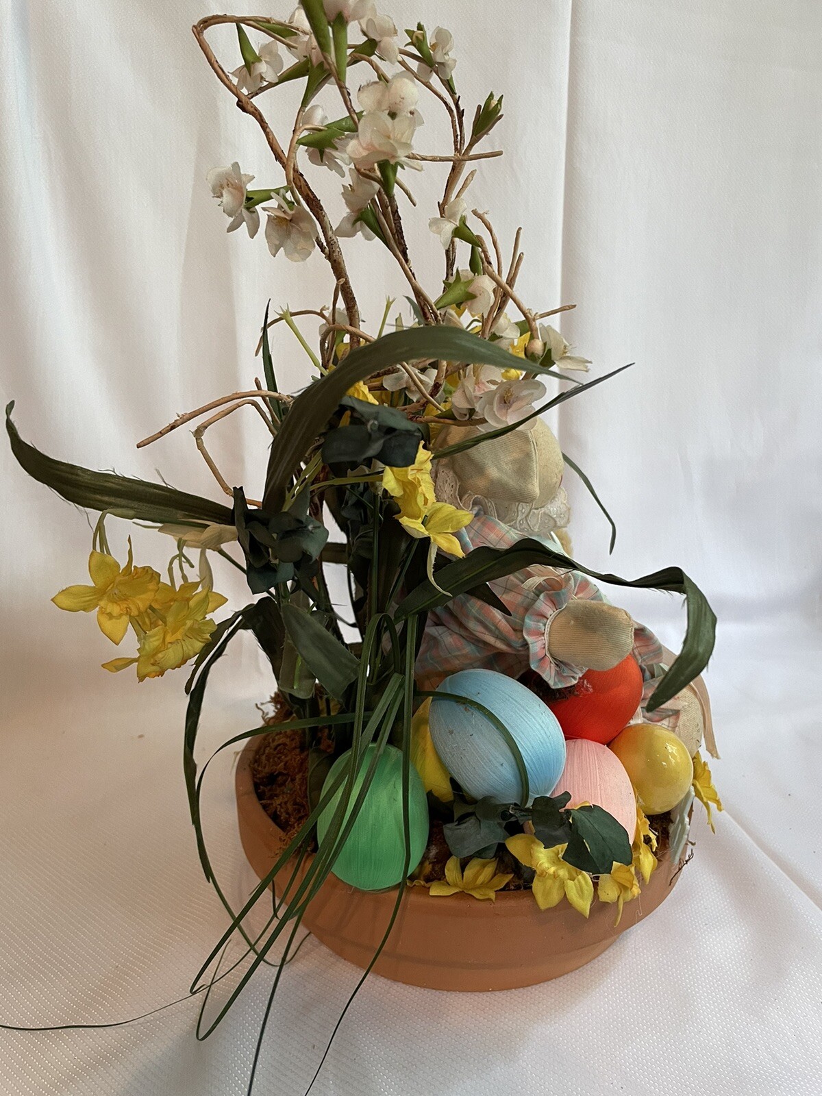Mama Baby Bunny Easter Egg Floral Arrangement Centerpiece Decor Clay Vintage