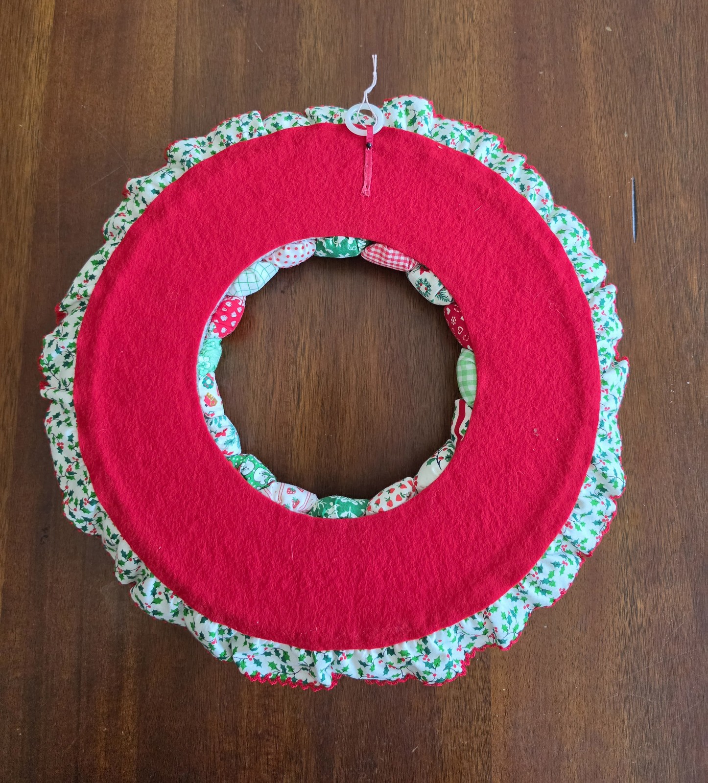 Handmade Christmas Wreath Red Green White Fabric Patchwork Holiday Decoration