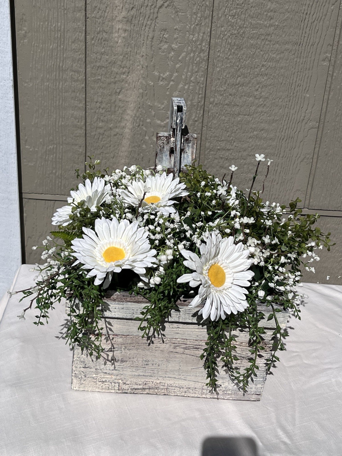 Rustic Wood Water Pump Planter Box w/ Artificial Greenery Daisy Farmhouse Decor