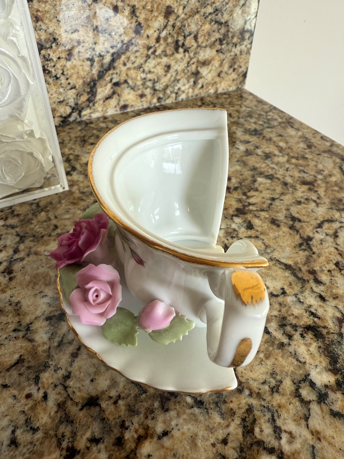 royal albert night light cover only(no light)and vase with flower