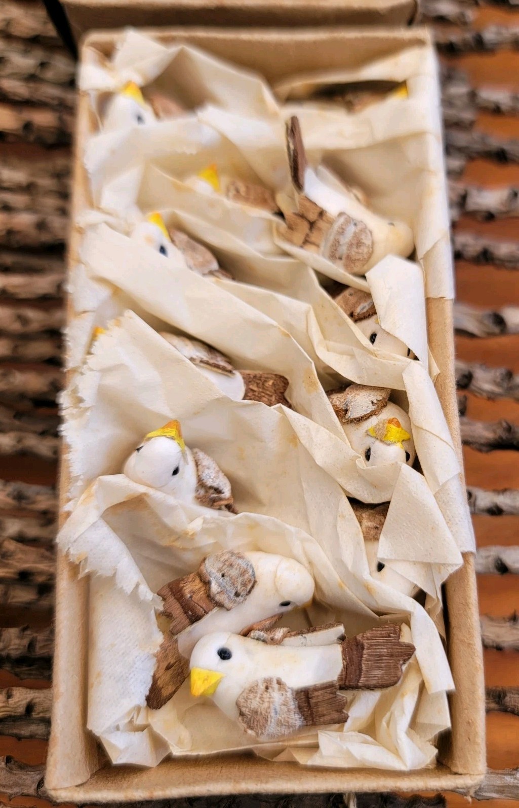 VNTG NOS Set of 12 Natural Bark Tail & Wing Artificial 1-7/8″ Mushroom Dove Bird