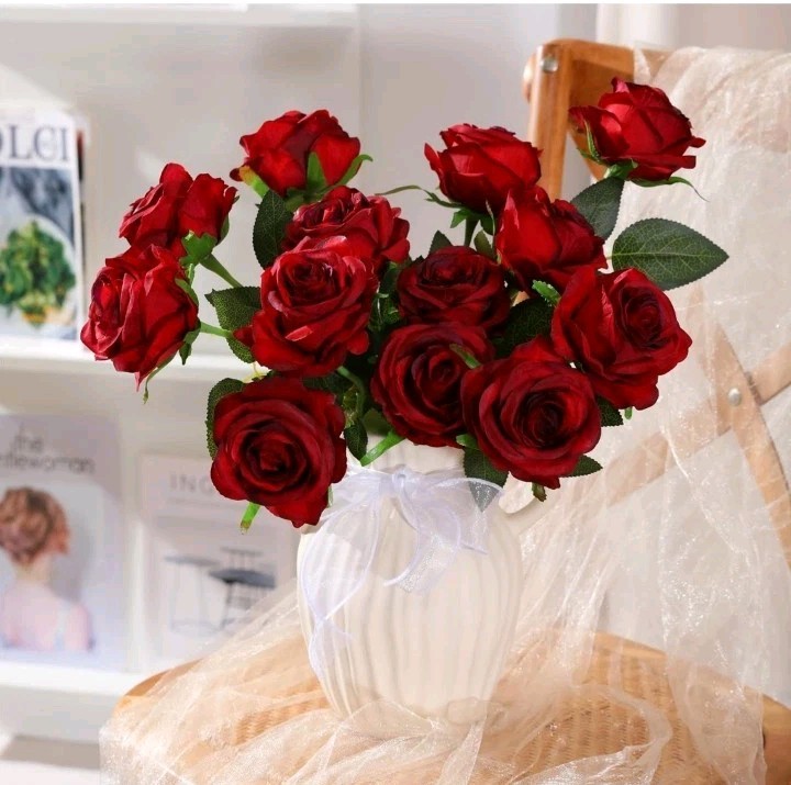 50pcs Fake Burgundy Roses Bulk, Red Roses Artificial Flowers .