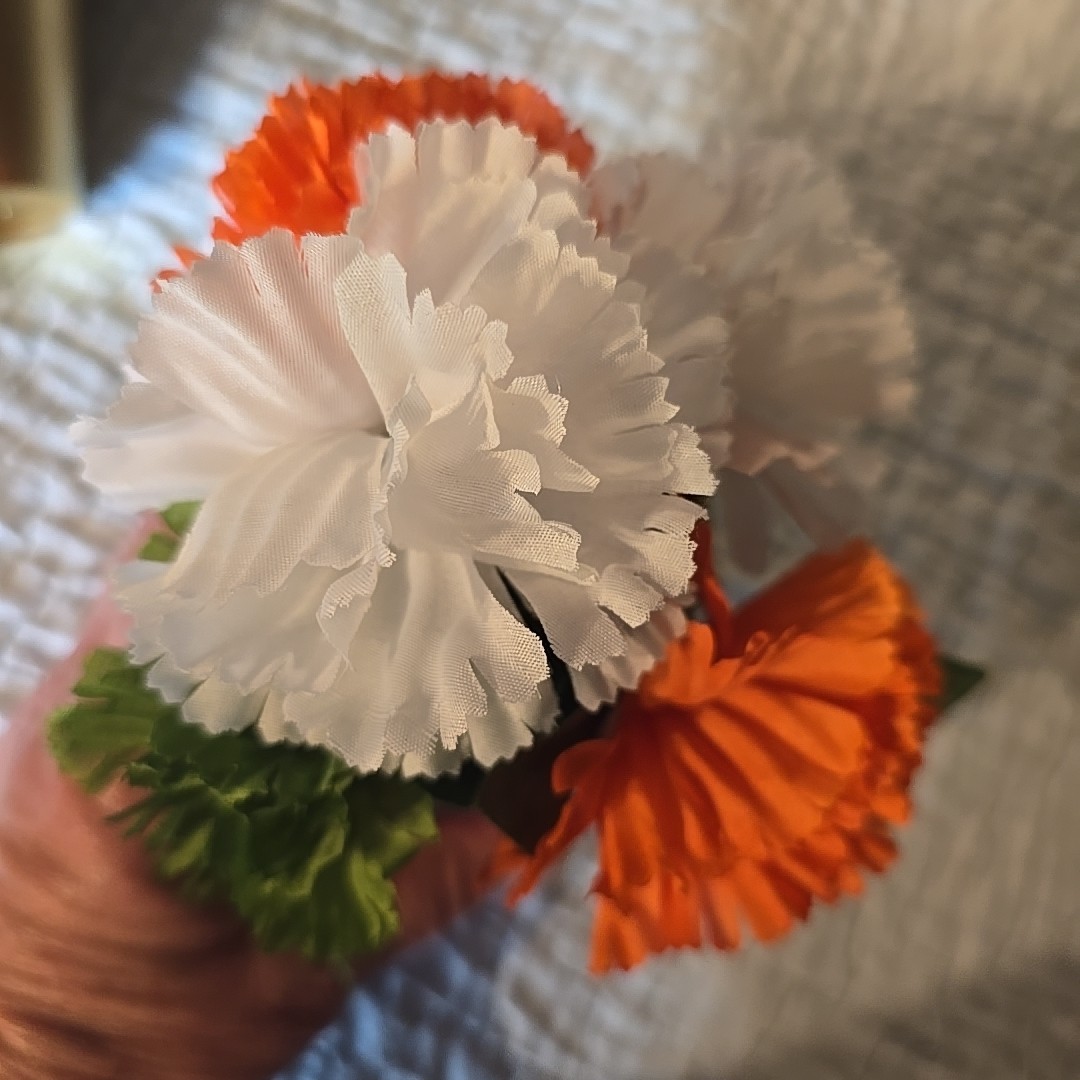 Lot Of 4 aux Orange Green White Flower 3 Inch POT Decor. Nwt. I