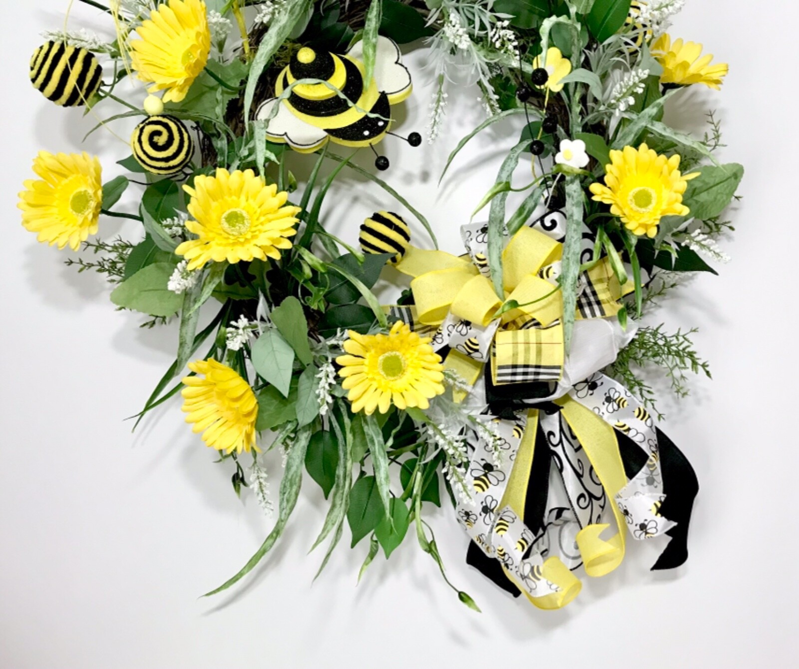 LARGE BRIGHT SPRING SUMMER BEE GRAPEVINE DOOR WREATH YELLOW FLORAL DECOR GIFT