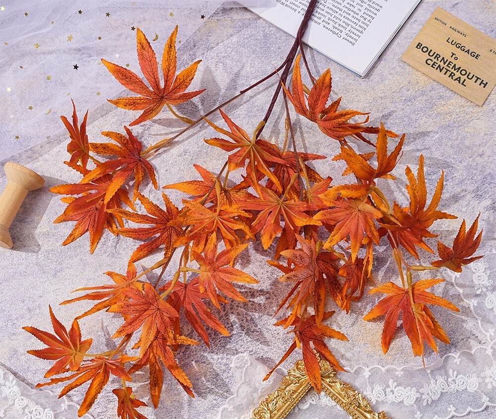 15 Stems of Single Branch 4-Pronged Maple Leaves Artificial Flowers for Home Dec
