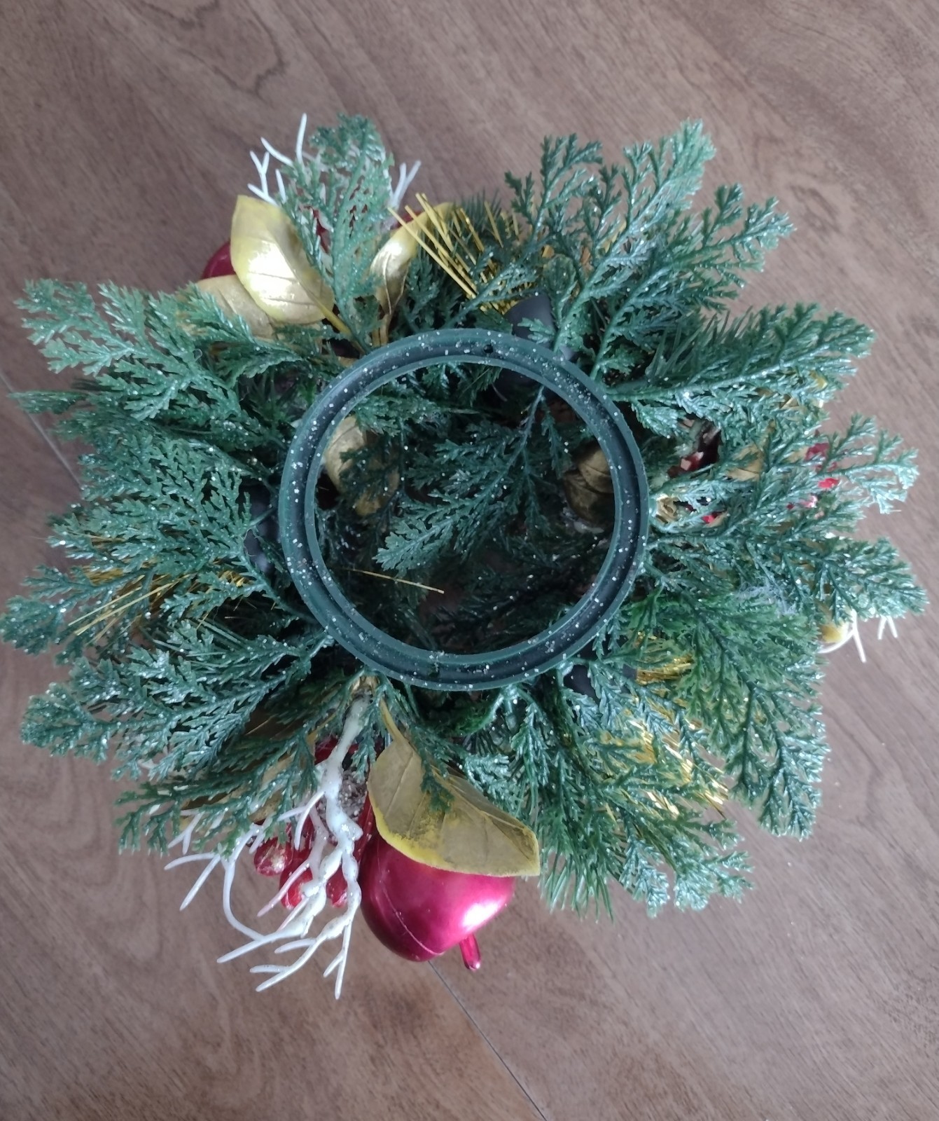 Vintage Plastic Candle Ring-Christmas/Holidays-10″- Pinecones, Berries