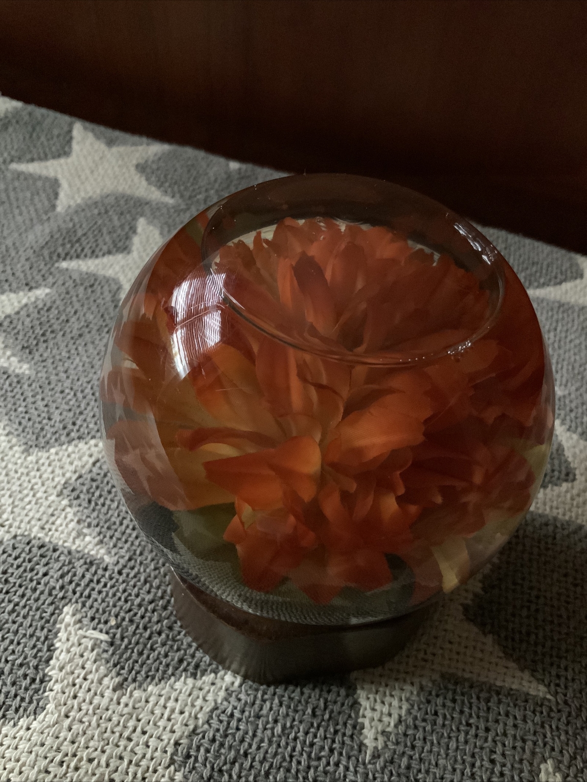 Vintage Red Flower in Water Glass Globe 4.75” X 4”