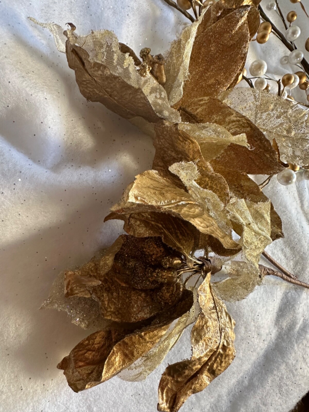 Berry Cluster Tree Pick Plant Spray Decorations Gold Beads White and Bronze Leaf