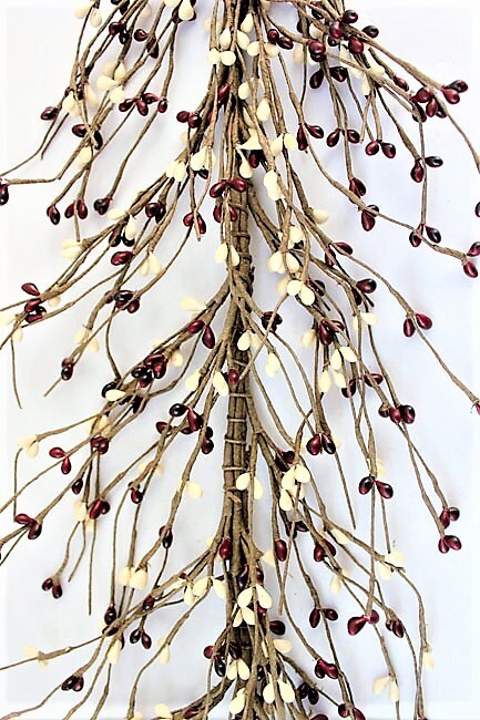 EV-C13 Pip Berry Garland in Burgundy and Cream Color