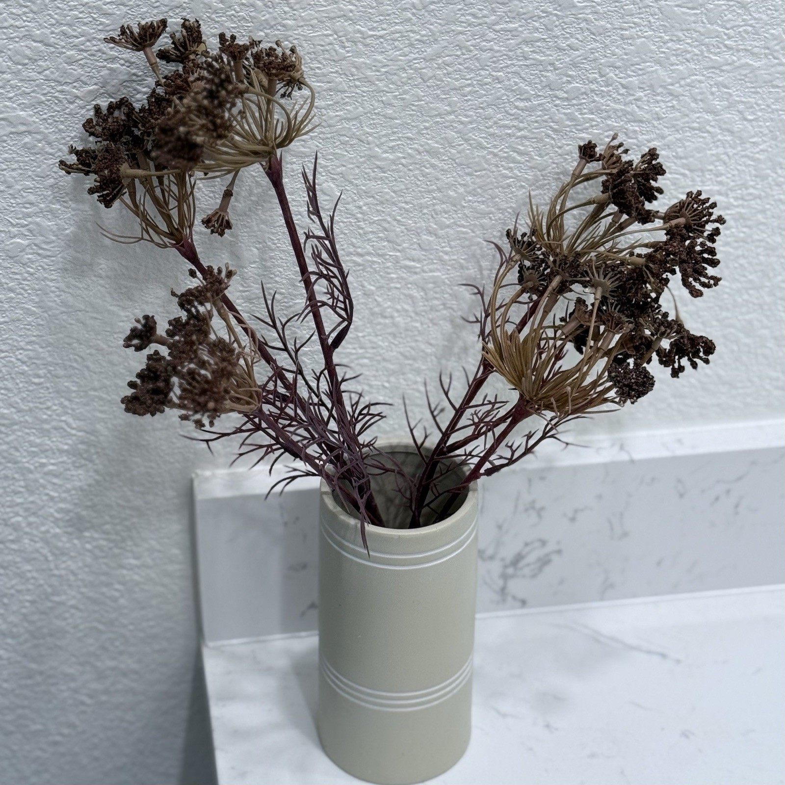 Hearth & Hand with Magnolia Queen Anne’s Lace Ceramic Tabletop Faux Floral Plum