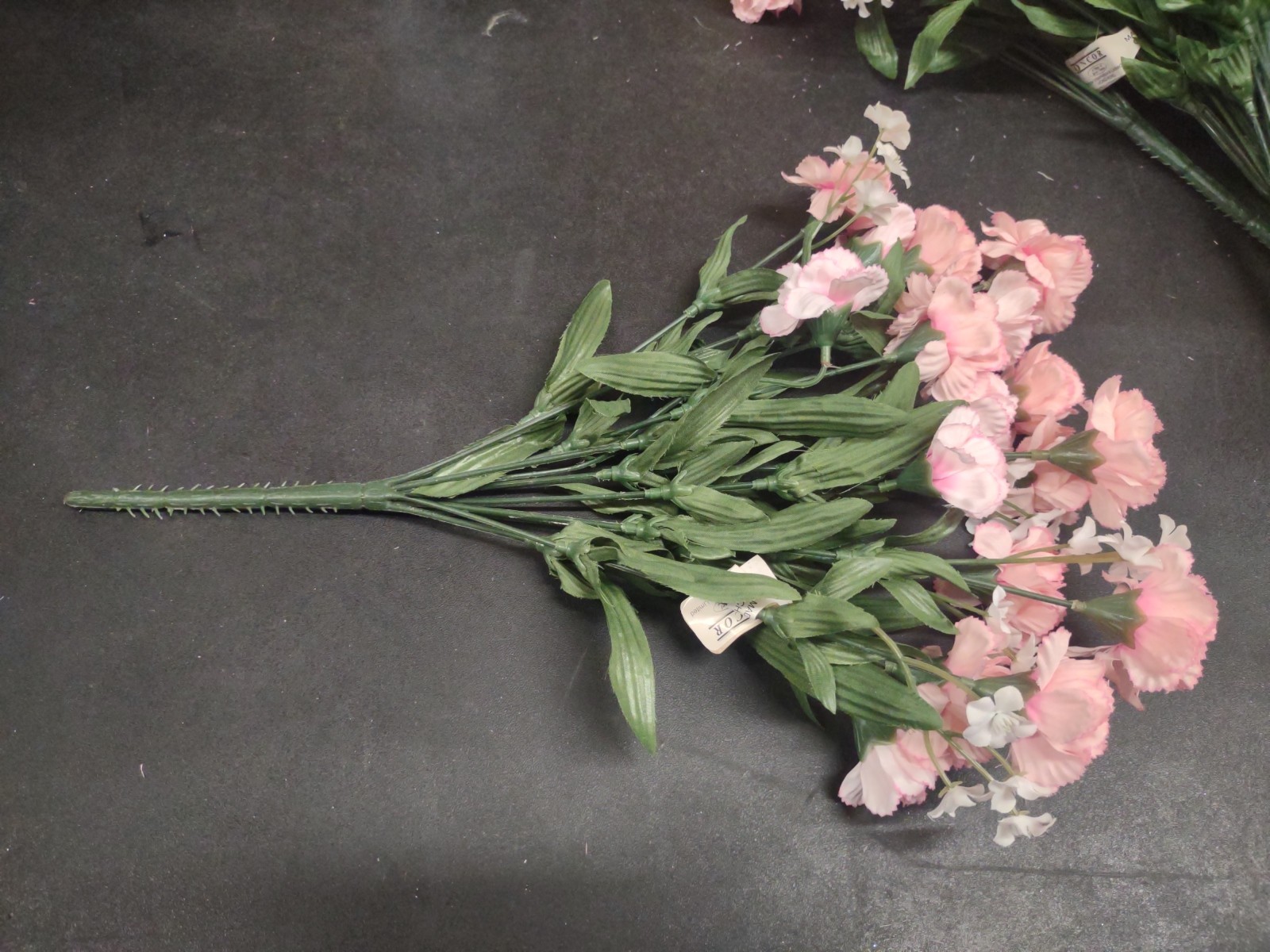 Realistic Silk Miniature Carnation Bush, 11 Stems, Pink with Babies Breath 15″