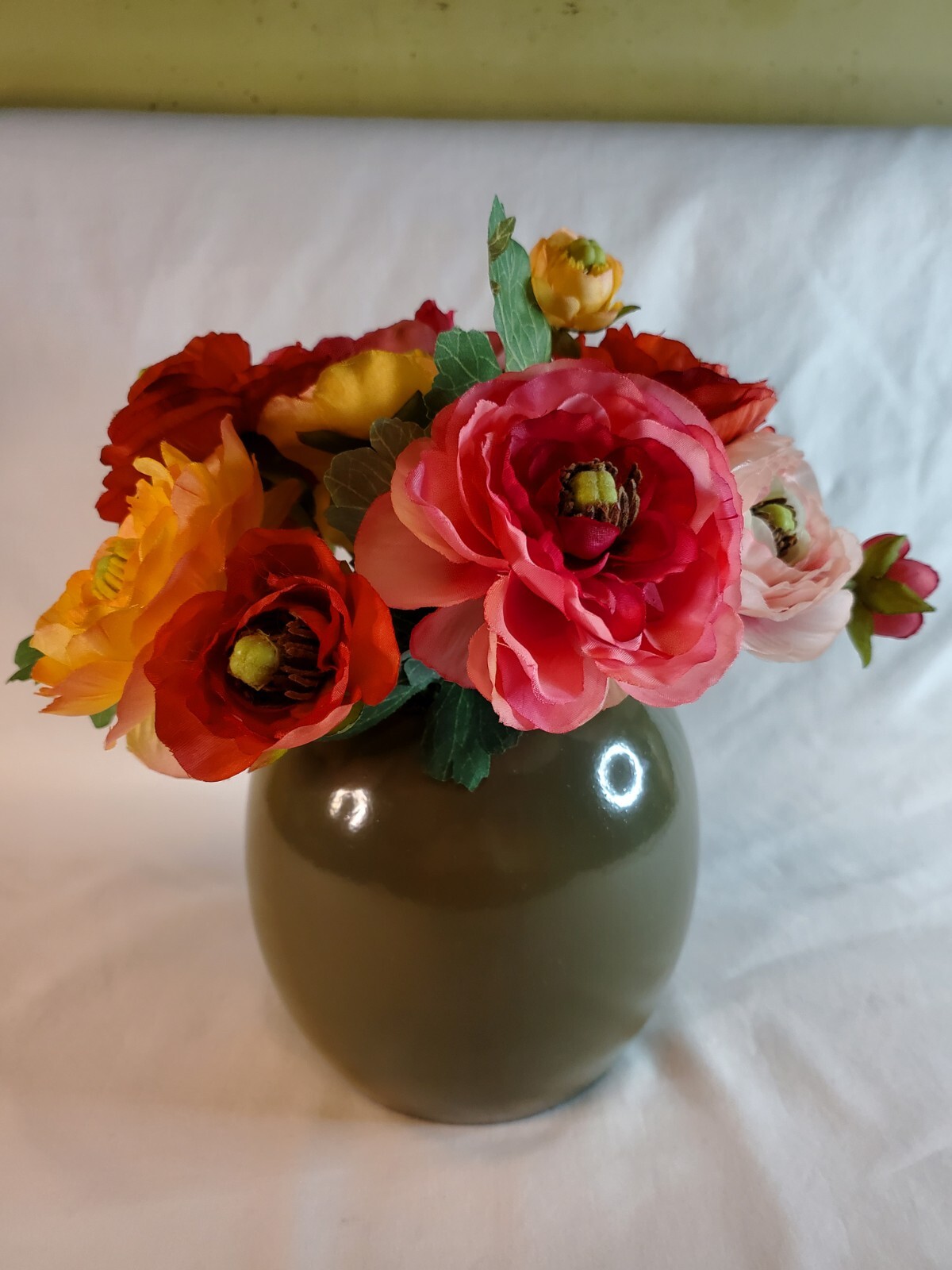 Pier 1 Imports Ranunculus Flower Bouquet Arrangement in Ceramic Pot