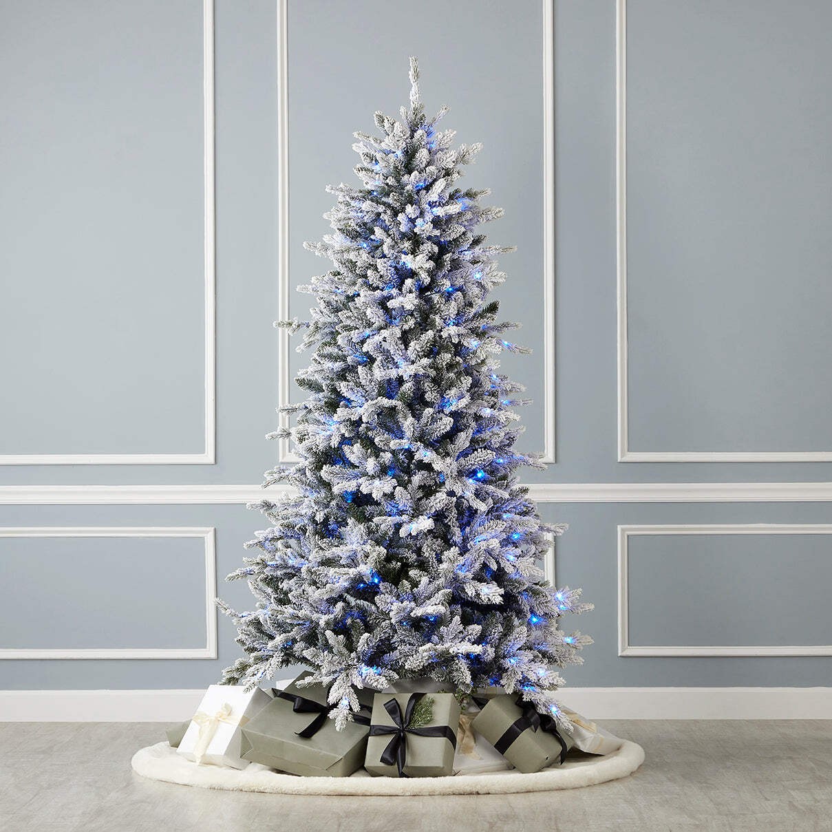 Bluffton Flocked Pine Tree
