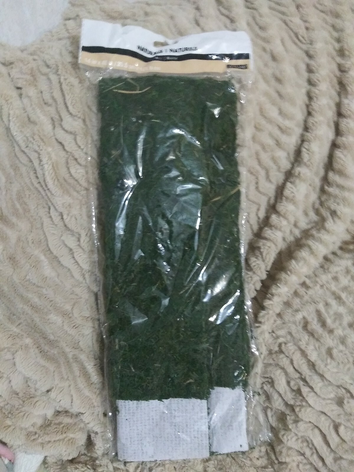 Naturals Moss for Crafts, Artificial Green Moss by Ashland 14″ x 48″