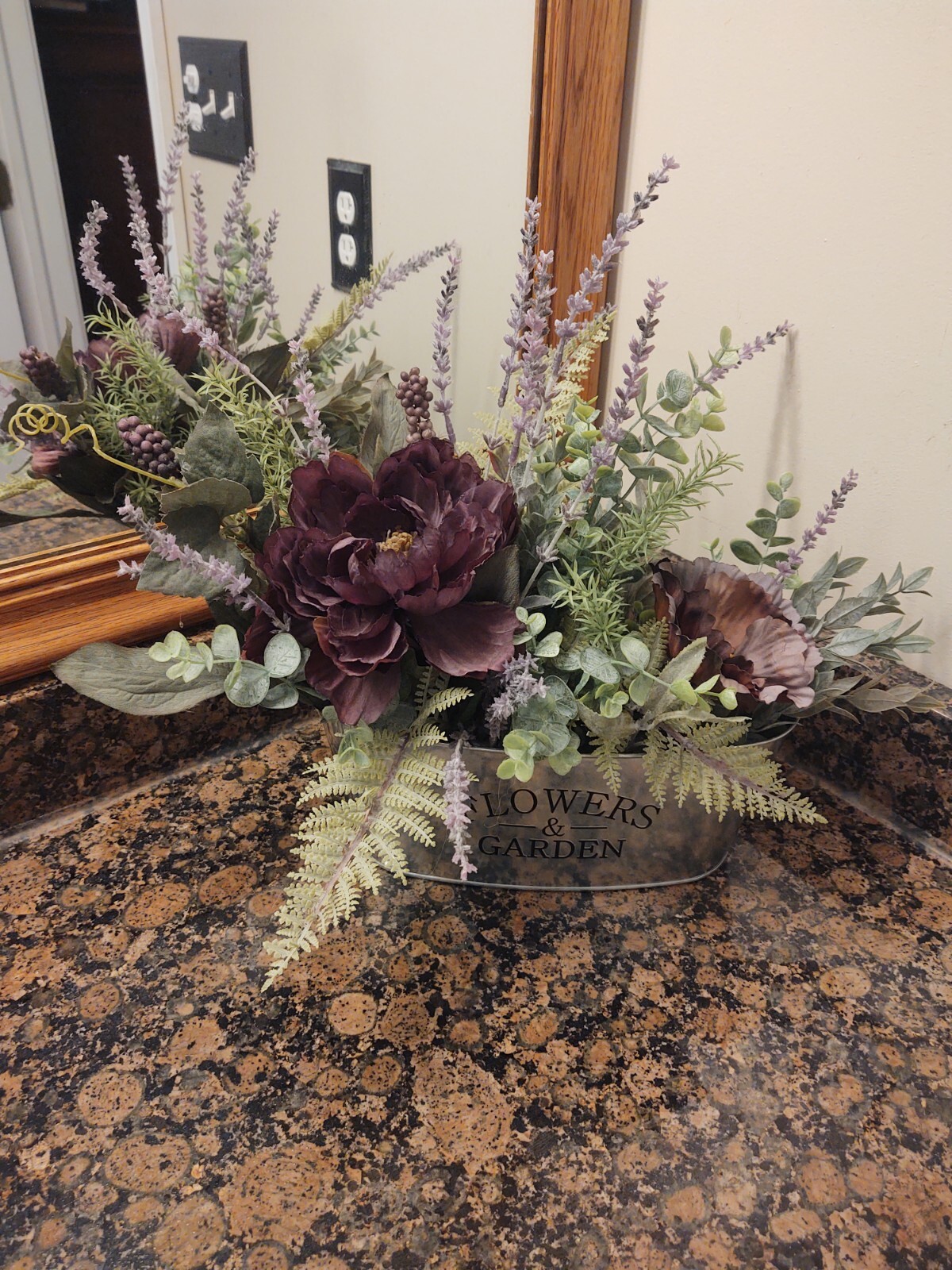 Floral Arrangement, Housewarming Gift, Flower Arrangement Wooden Box, Home Decor
