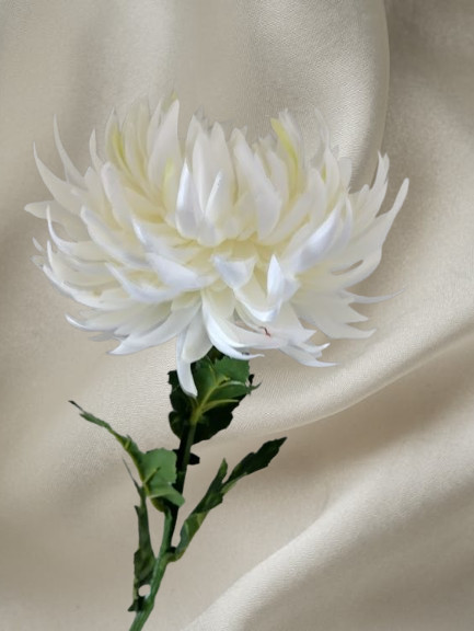 Artificial natural feel chrysanthemum stems WHITE