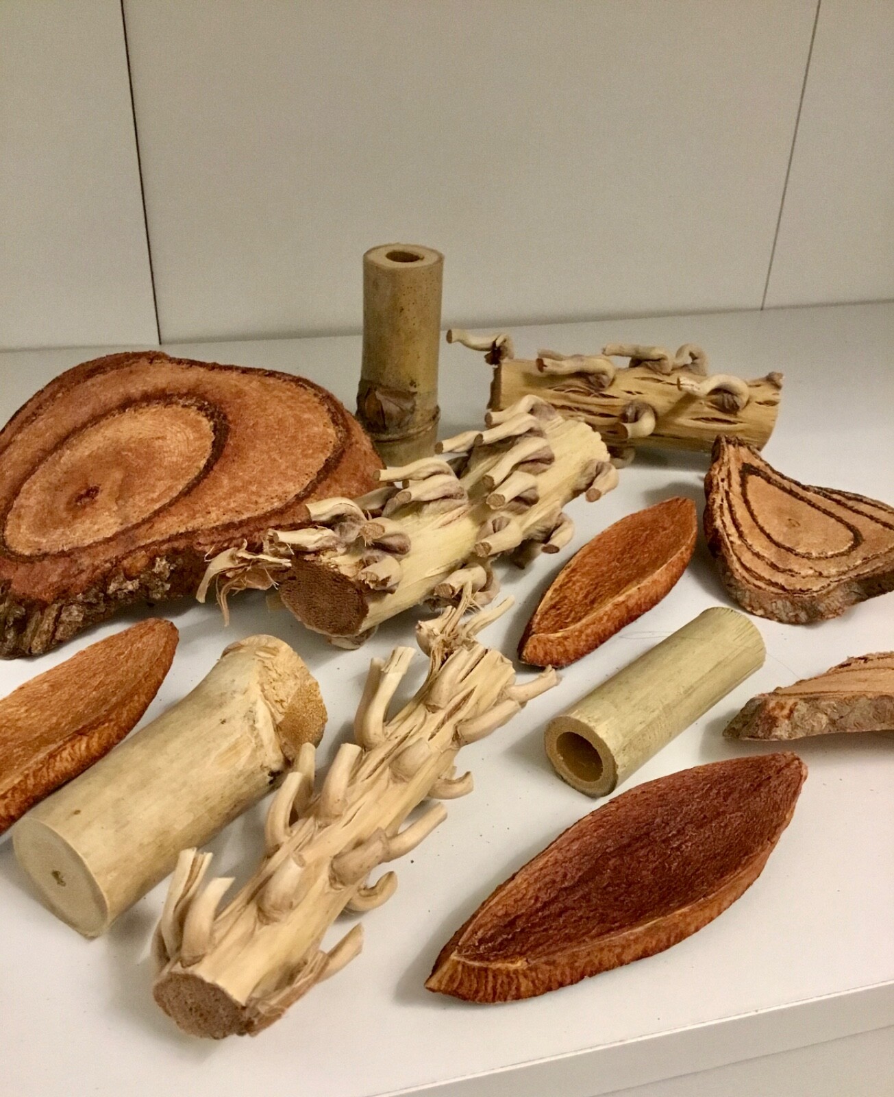 12 pc Wood Dried Decor Wreaths Floral Crafts
