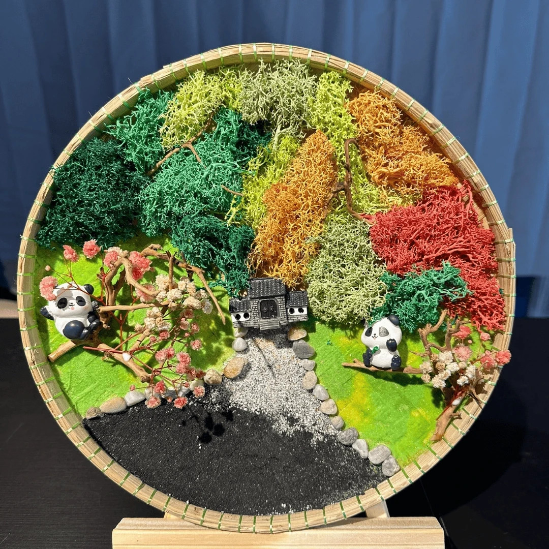Handcrafted Preserved Moss Wall Art | Natural Green Decor | Eco-Friendly Frame