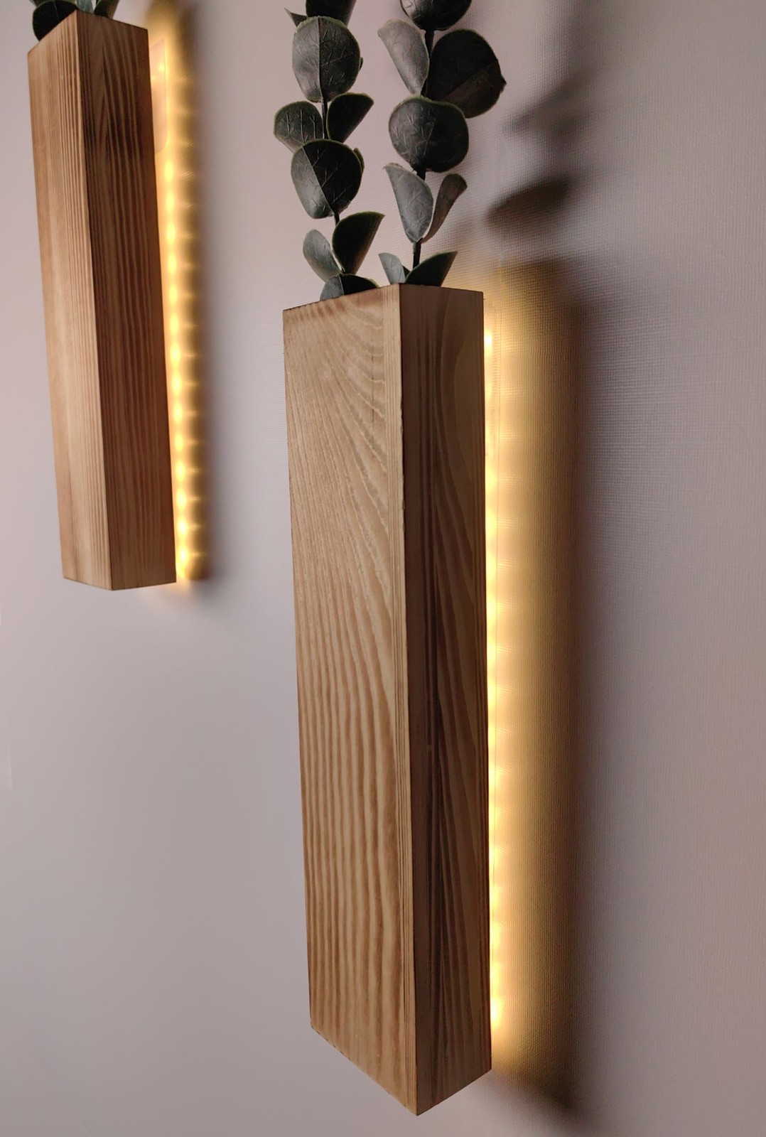 Artificial Eucalyptus with LED Lights Wall Planters Rustic Wall Decor with Li…