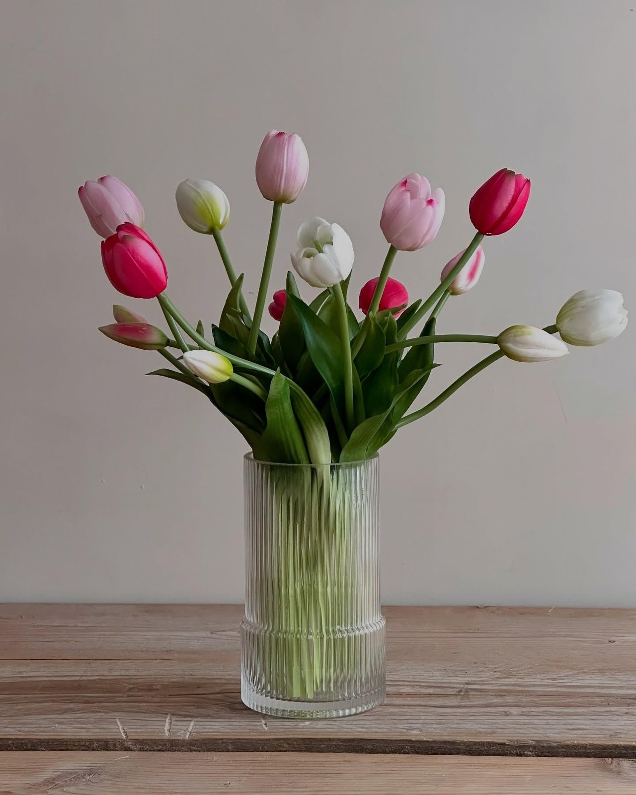 10 PCS 15.8 Inch Real Touch Artificial Pink Tulips Latex Bouquet Home Decor