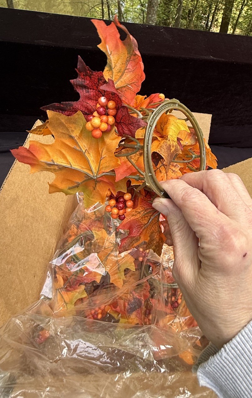 Factory Direct Craft Thanksgiving Fall Set Of 4 Candle Rings Brand New!