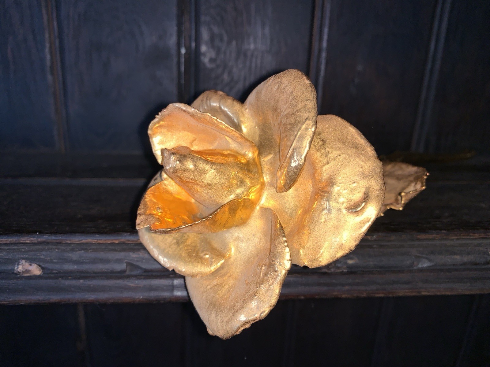 24kt Gold Long Stem Tall Gold Dipped Rose In Great Condition 12” X 4” X 3”
