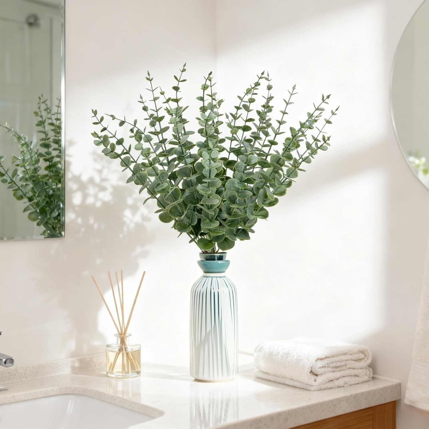 25Pcs Artificial Eucalyptus Stems, Realistic Fake Eucalyptus Branches for Hom…